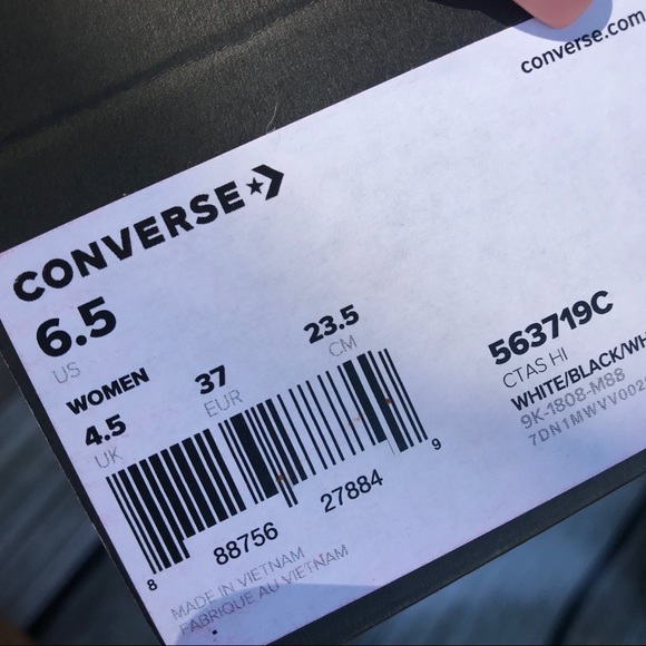 NEW 🤩 CONVERSE x MILEY ALLSTAR PATENT STAR SZ 6.5 - Picture 5 of 8